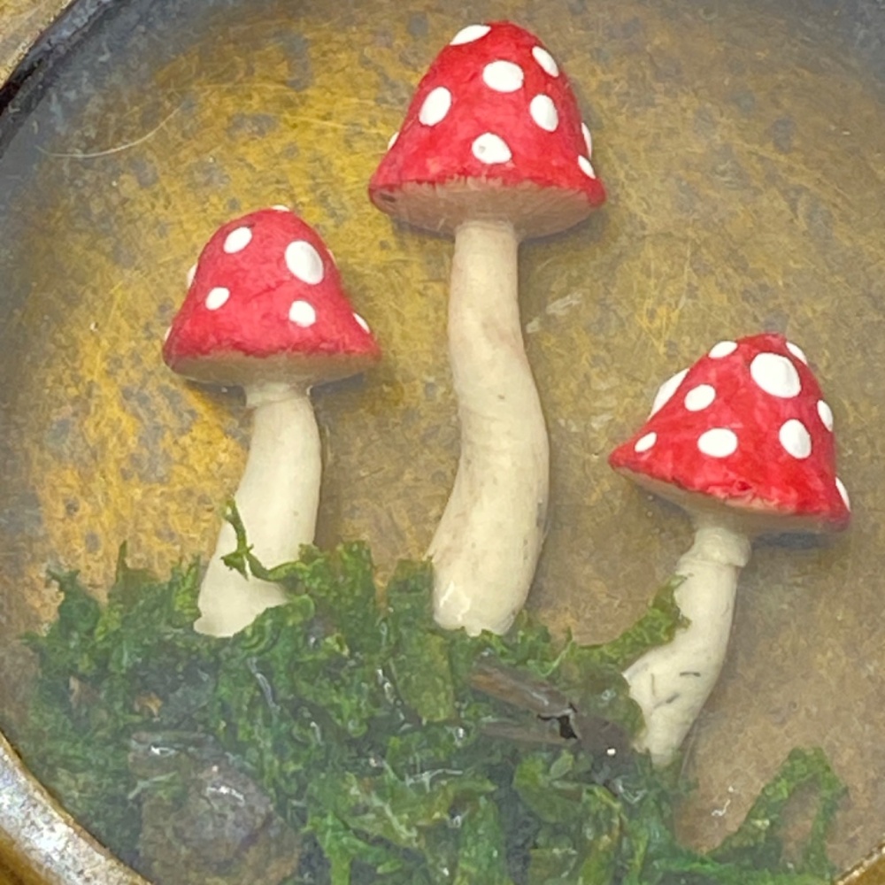 Red Spotted Amanita Mushrooms Cottagecore Naturecore Necklace Fairycore Upcycled - Picture 8 of 9